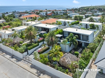 Villa Royale – Bien d’investissement composé de quatre villas à Vista Royal in Vista Royal