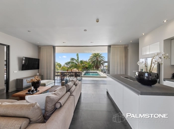 Villa Royale – Bien d’investissement composé de quatre villas à Vista Royal in Vista Royal